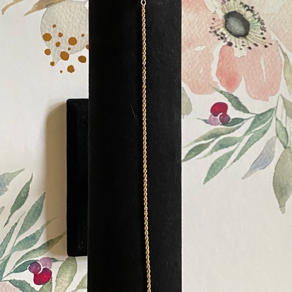 14 Karat Gold Bracelet - Picture 2 of 7